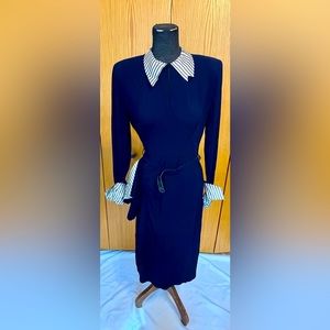 Vintage 1940’s Navy dress
